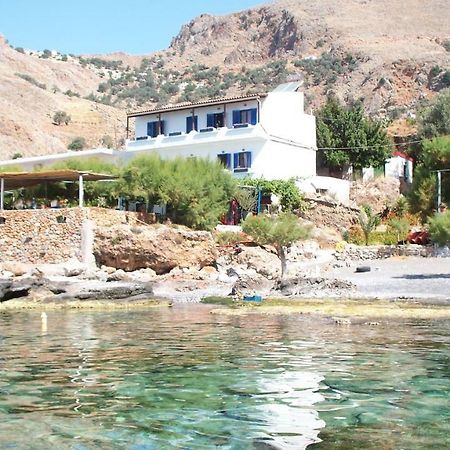 Taverna Akrogiali Lutró Kültér fotó