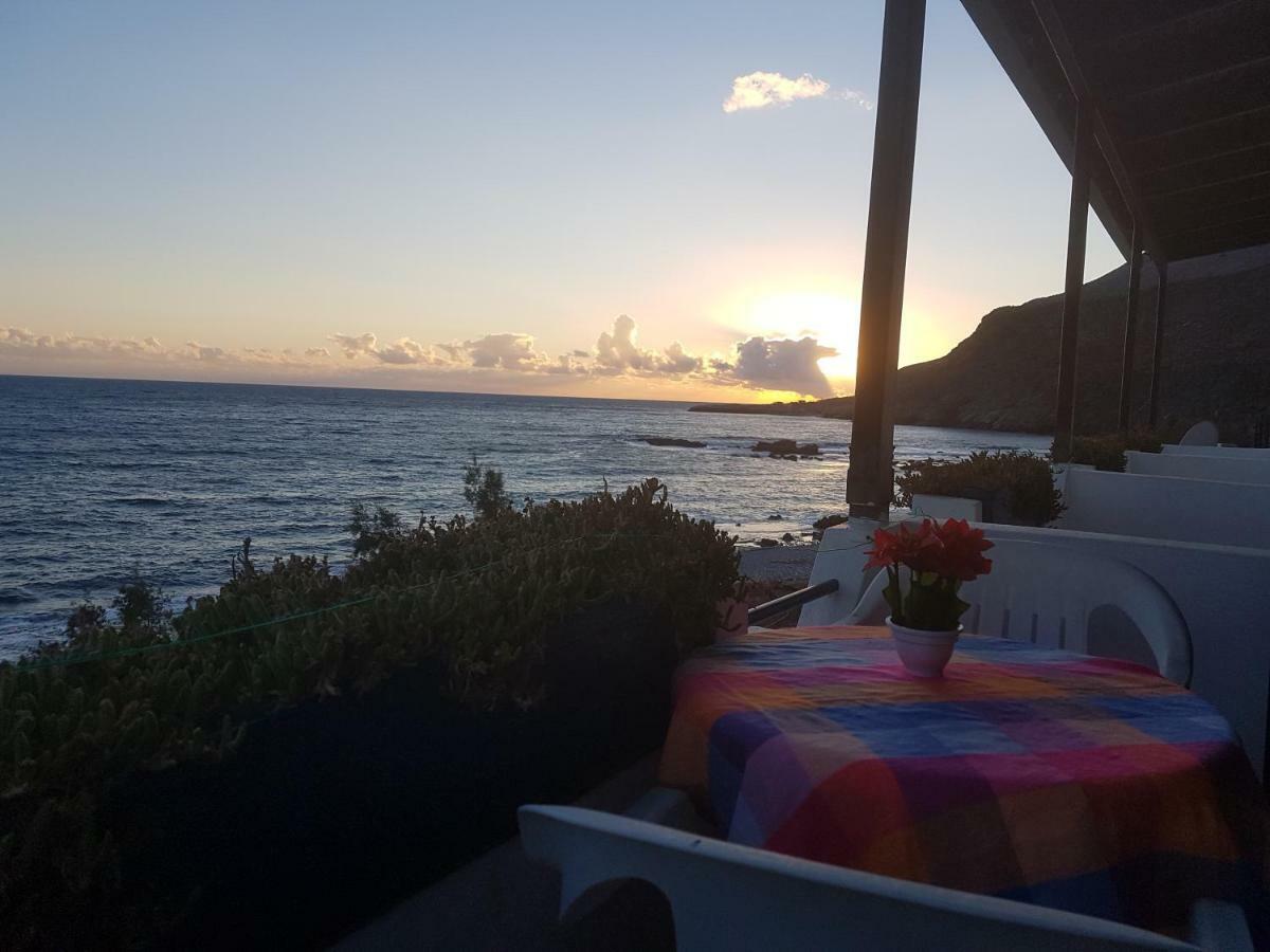 Taverna Akrogiali Lutró Kültér fotó